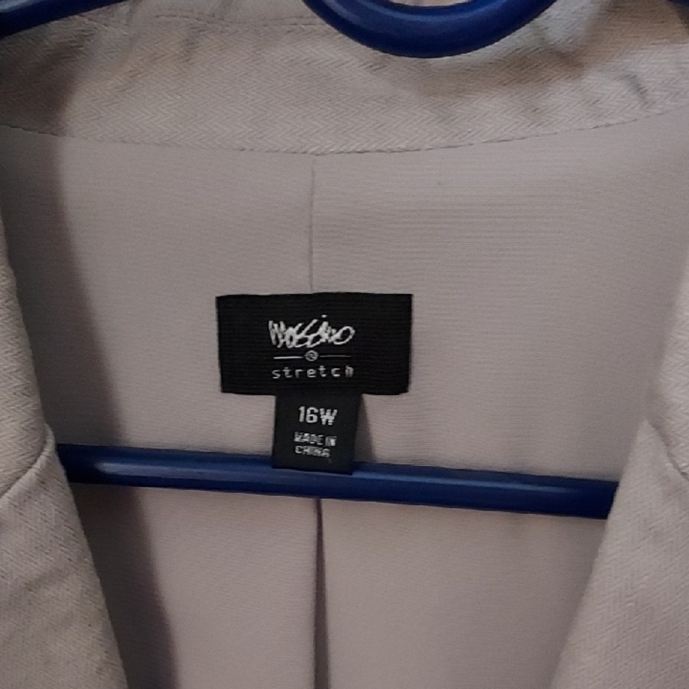 Mossimo Supply Co. Light Tan Blazer - Picture 2 of 8